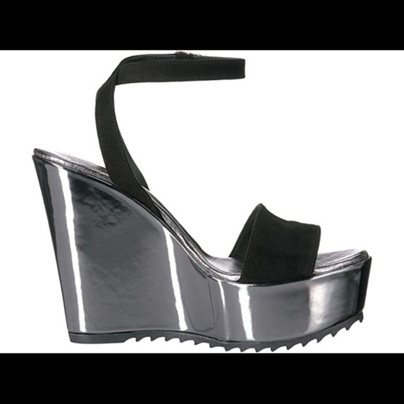 Cordani Ophelia Sandal 🖤 Size 8 Made In Italy Comes with Box - Picture 1 of 9